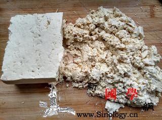 虾仁豆腐饼_老豆腐-料酒-虾仁-香油-