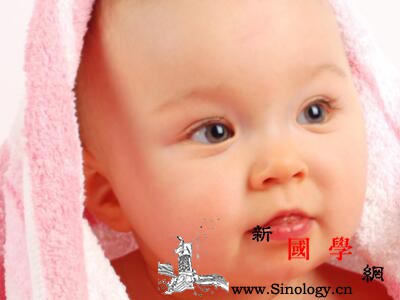 孩子嘴巴红是怎么回事_软膏-蚊虫-湿热-咬了-