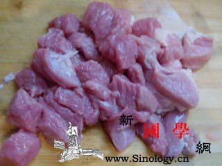 土豆炖牛肉_肉质-胡萝卜-适量-牛肉-