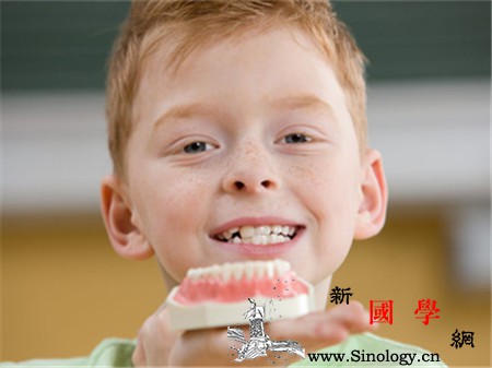 儿童牙齿矫正费用_上颌-矫治-矫正-畸形-