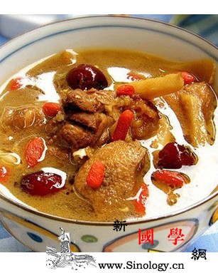 有助产后恢复的食谱推荐_莴苣-蚕豆-猪蹄-洗净-