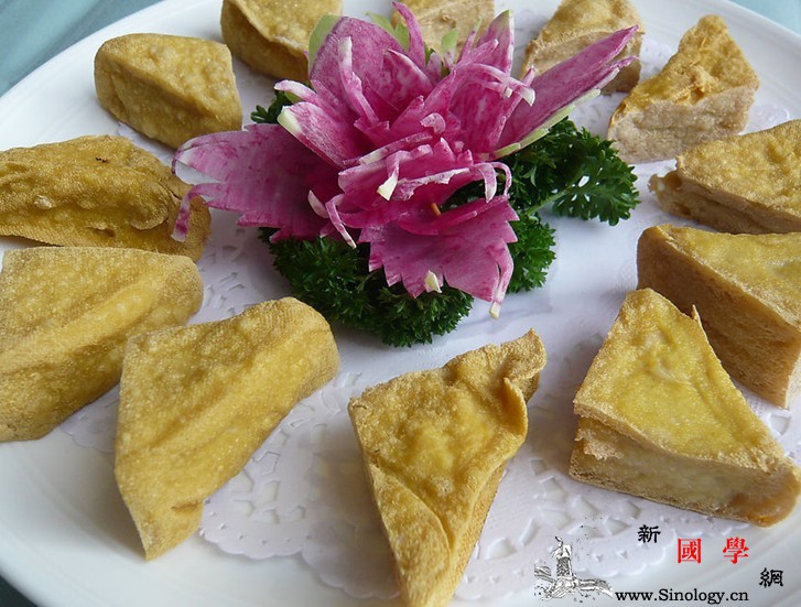 炸豆腐猪蹄香菇_散结-丝瓜-乳汁-猪蹄-