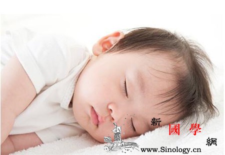 宝宝睡眠时间短怎么回事_吸吮-奶嘴-微量元素-怎么回事-