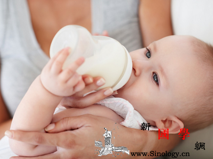 宝宝喝奶粉要换吗_母乳-奶瓶-奶粉-配方-