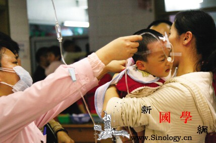 小儿肺炎的治疗方法怎么治疗最好更快痊愈？_证见-分泌物-咳喘-肺炎-