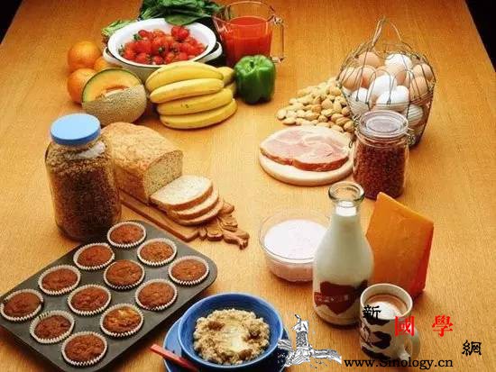 哺乳期妈妈到底该怎么吃？多数妈妈吃错了_碳水化合物-哺乳期-微量元素-哺乳-