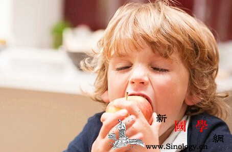 宝宝水土不服的原因_水土不服-节制-肠胃-护理-