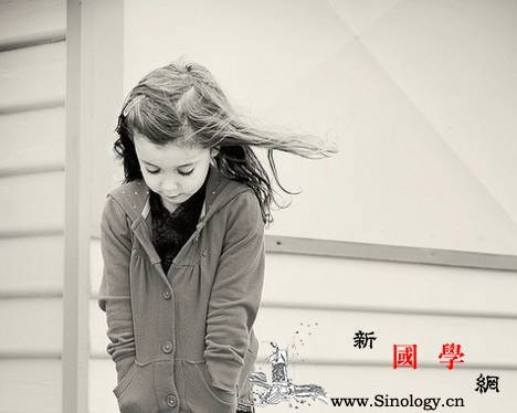 培养有劳而获却不唯利是图的孩子你需要这样做_圆圆-书包-娃娃-家长-