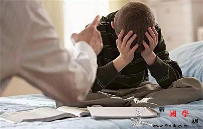 父母忽略了这几点孩子上多少补习班也会输在起_补习班-线上-起跑-的是-