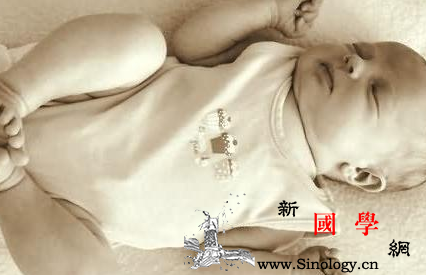 宝宝睡觉脚抖是什么原因呢_惊跳-开窗-抖动-睡前-