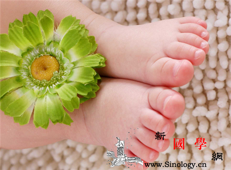 脚心发热是怎么回事_疳积-汗脚-脚心-阴虚-