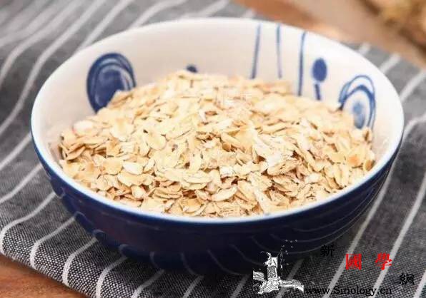 外国孕妇下奶的食物90%的中国宝妈都不知道_椰枣-燕麦片-酸奶-芝麻-