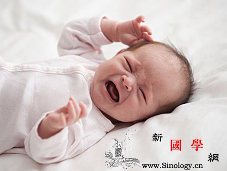 肠绞痛的症状_还会-热水袋-间歇性-绞痛-