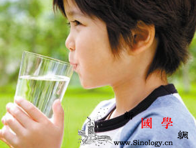 秋季宝宝鼻炎怎么治疗_鼻腔-鼻炎-盐水-秋季-