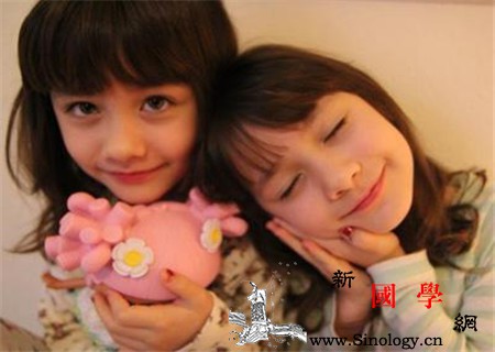 同卵双胞胎基因完全相同吗_突变-双胞胎-遗传-完全相同-