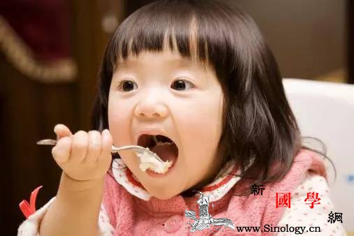 儿研所教授：幼儿吃得少很正常_正餐-食物-营养-儿童-