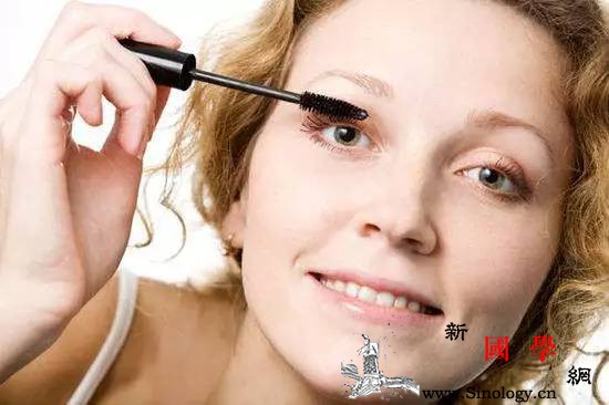 Angelababy因为这受吐槽哺乳期的妈_哺乳期-头发-指甲油-化妆品-