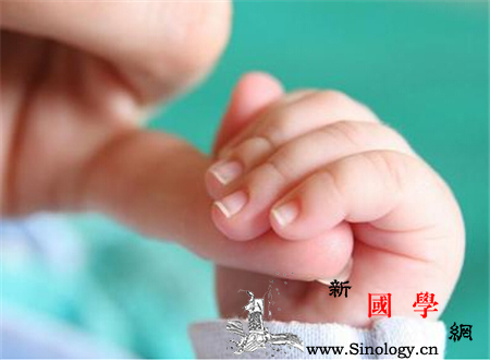 冬季宝宝手脚冰凉是怎么回事_穿得-手脚-冰凉-血管-