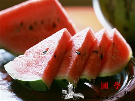 哺乳期不能吃什么水果_哺乳期-石榴-湿疹-腹泻-