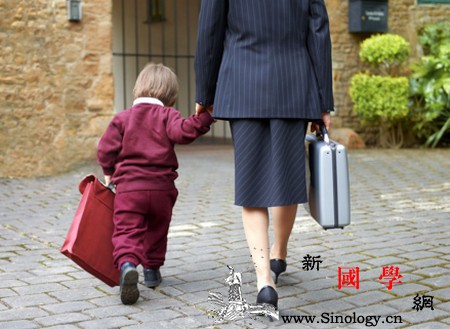孩子上学难“收心”？父母仅需7条黄金法则_预习-开学-家长-孩子-
