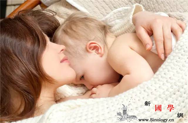 哺乳期妈咪小心乳房湿疹！_丘疹-乳头-湿疹-乳房-