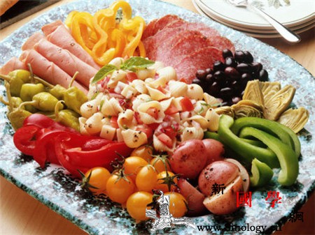 孕妇冬天嘴唇干裂怎么办_唇部-干裂-瓜果-唇膏-