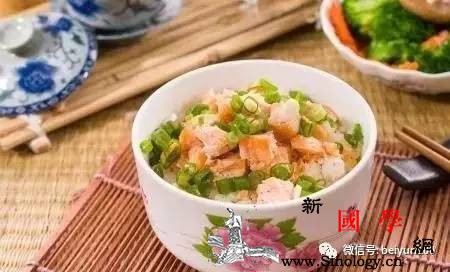 月子餐第一周到底吃什么？_月子-产妇-产后-流食-