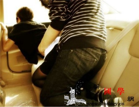 男人最喜欢的那个姿势图让他舍不得下床的6个_最喜欢-爱爱-姿势-舍不得-两性知识