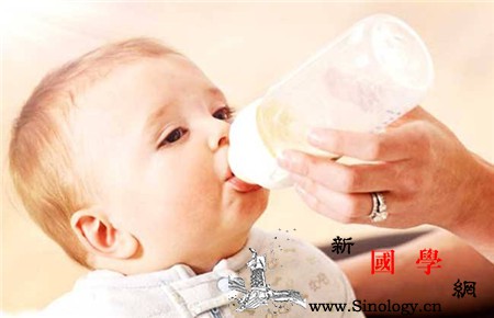 宝宝腹泻不能喝奶粉吗小儿腹泻怎么办_乳糖-断奶-拉肚子-腹泻-