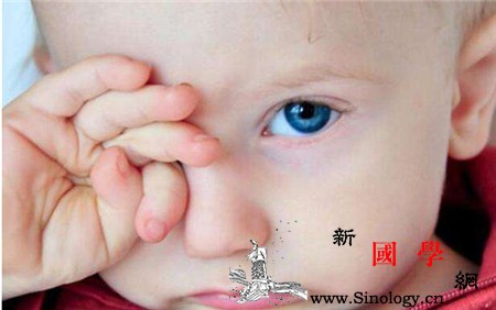 小孩眼睛浮肿是怎么回事当心肾病来袭_脾胃-肾病-浮肿-睡眠-