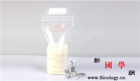 母乳保鲜袋可以加热吗正确解冻母乳方法学起来_奶水-母乳-解冻-温水-