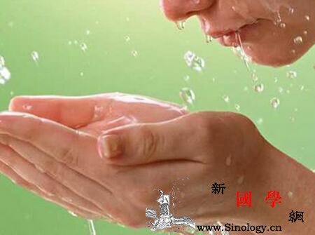 治疗小儿鼻窦炎的偏方_鼻窦炎-药液-鼻腔-盐水-