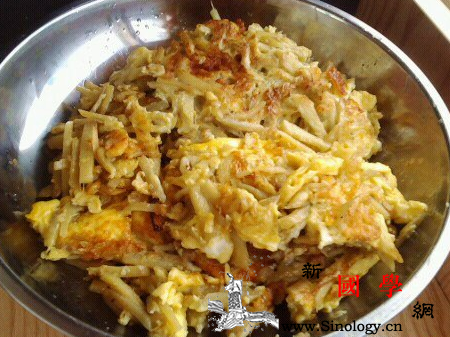 怀孕6周食谱大全_姜丝-虾仁-酸菜-芹菜-