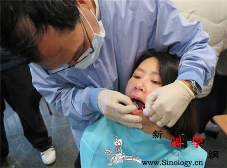 婴幼儿龋齿率高口腔保健从母胎开始_长牙-照护-龋齿-牙医-