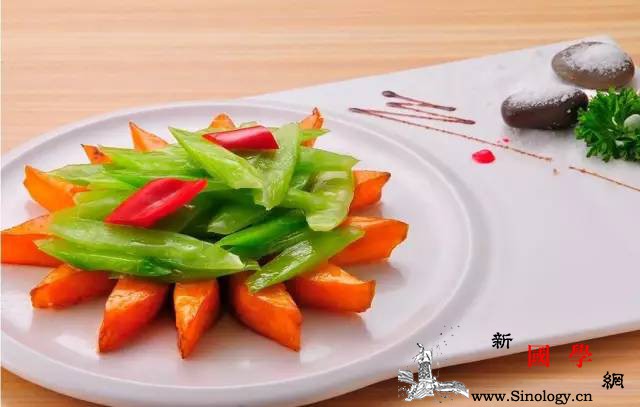 蔬菜也催乳效果比喝肉汤还好！_金针菜-茭白-莴笋-功效-