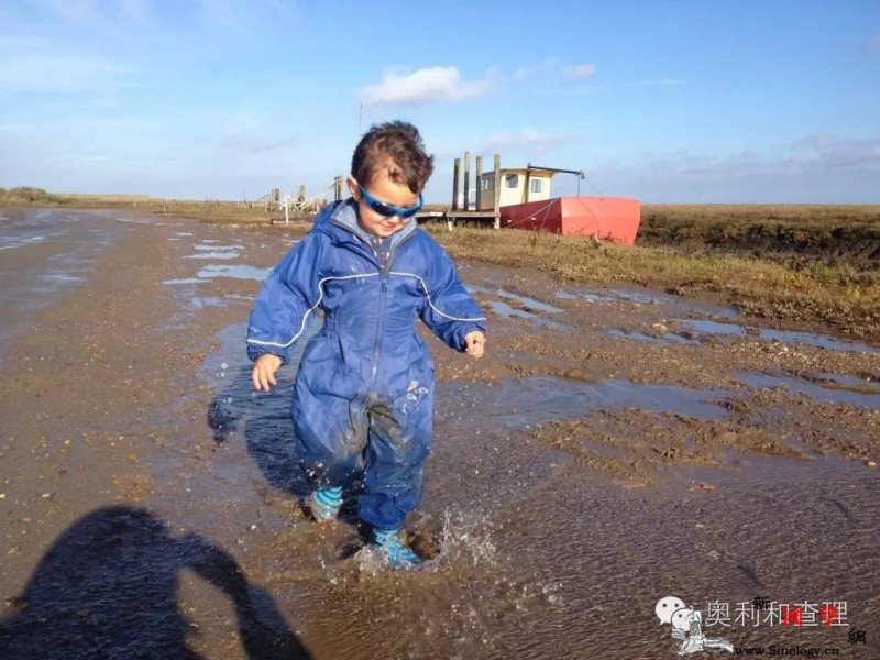 英国娃儿的钢筋铁骨是怎样炼成的？_护养-抗寒-哥俩-英国-