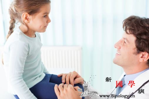 佝偻病的治疗方法六个方法教你这样做_佝偻病-剂量-口服-突击-