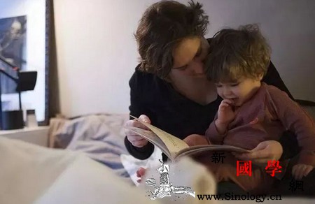 为什么要给孩子讲睡前故事？真的很重要！_讲故事-睡前-家长-孩子-