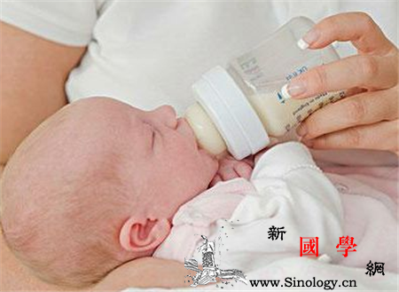 宝宝三个月吃多少毫升宝宝吃的少正常吗_喂奶-生长发育-个月-身高-