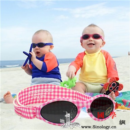 一岁宝宝能戴墨镜吗要选择合规的太阳镜_晶状体-视网膜-紫外线-颜色-