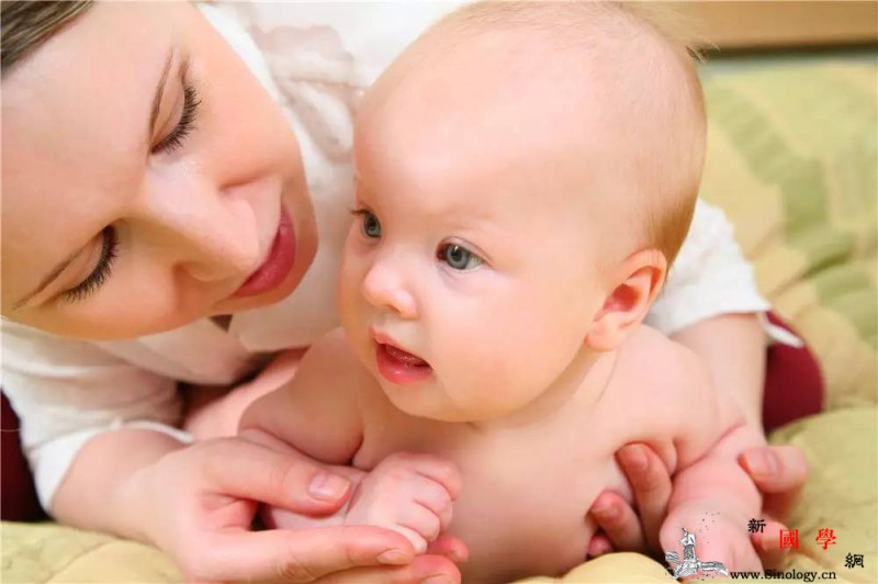 坐“完美”月子母乳喂养新技能get√_吸吮-母乳-月子-产后-