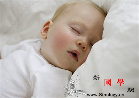 小儿失眠中医治疗_印堂-背部-按摩-失眠-