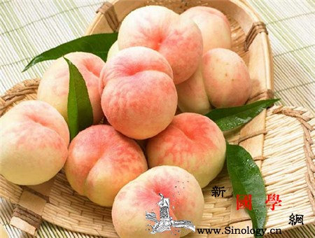 六个月宝宝可以吃桃子吗宝宝一天吃多少桃子合_桃子-肠胃-六个月-合适-
