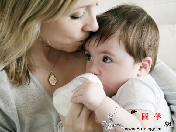 宝宝转奶拉肚子怎么办转奶有什么注意事项_奶嘴-母乳-拉肚子-奶粉-