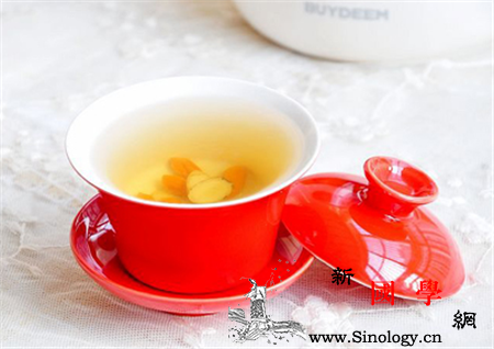 三伏天除湿喝什么茶推荐几款简单有效的除湿茶_薏米-花蜜-伏天-除湿-