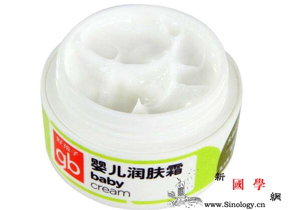 小孩夏天洗完澡擦什么好_爽身粉-尿布-婴幼儿-洗完-
