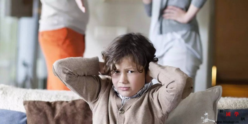 父母吵架孩子也能健康成长？只要你别说这些话_争吵-伤害-父母-关系-