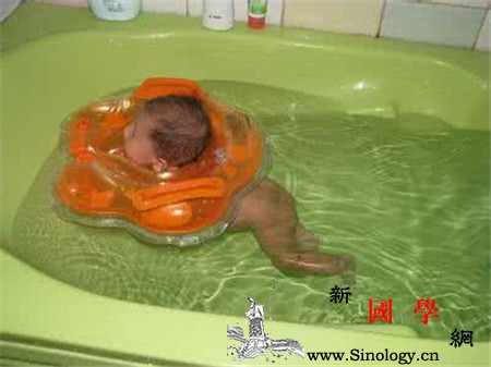 宝宝湿疹能游泳吗宝宝游泳的时候要注意这些_湿疹-激素-护肤品-游泳-
