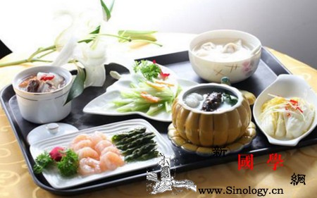 产后月子餐如何进行有针对性的调理你吃对了吗_红糖-月子-产后-花生-