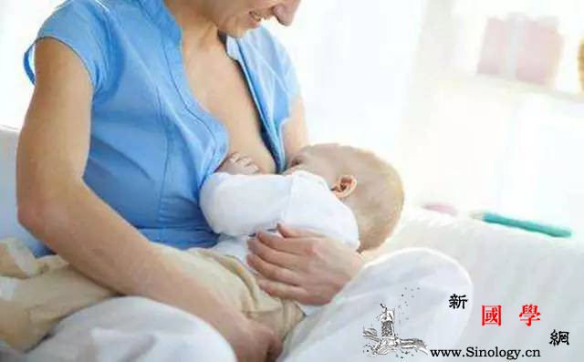 剖腹产妈妈产后应该怎么做？_剖腹产-喂奶-母乳-枕头-
